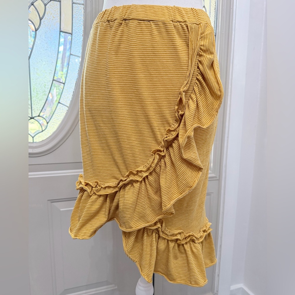 Trend Blossoms Mustard Ruffle Midi Skirt Size 12 (Runs Small) Boho